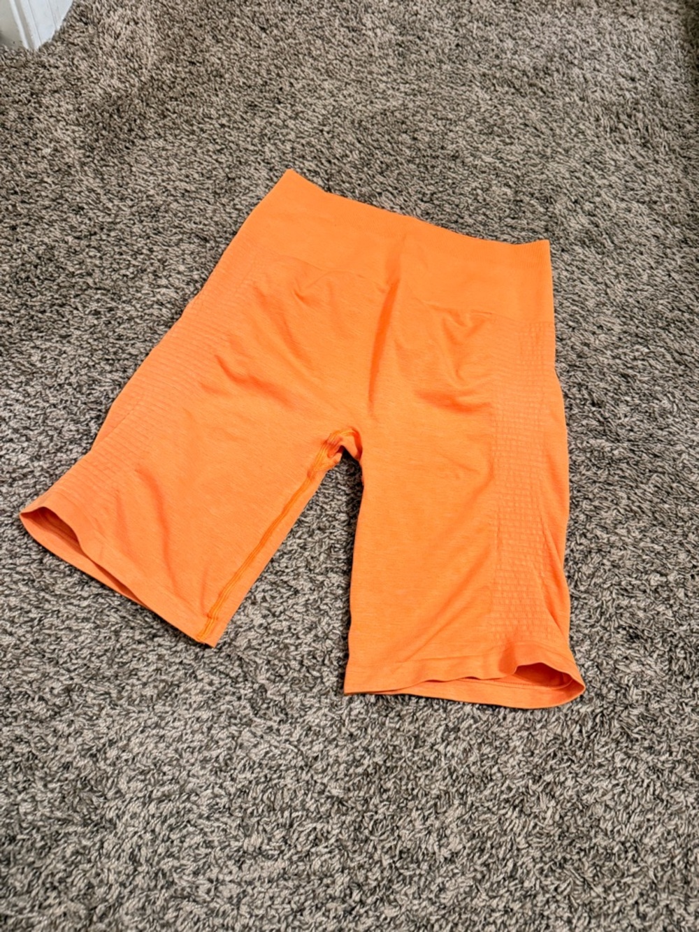 Alphalete XL Biker Shorts 🩳